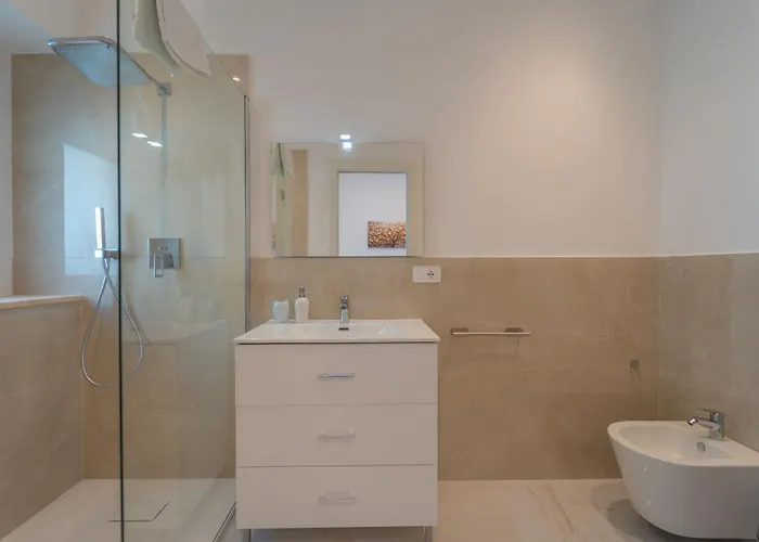 Apartment Brorent Loft Padova 22